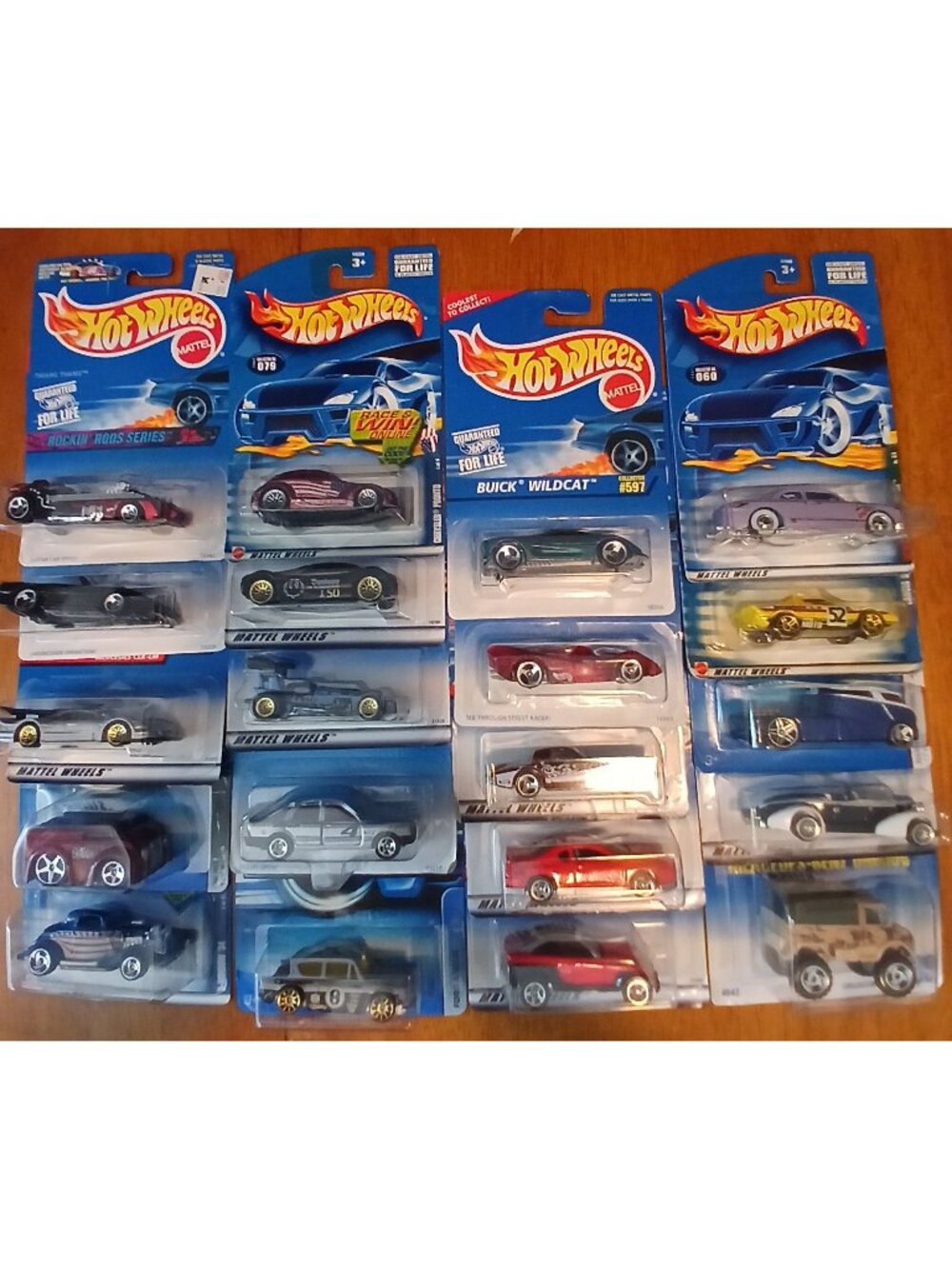 20 Hot Wheels DieCast Cars 1/64 Scale Various Models Colors Sealed Original WS-J